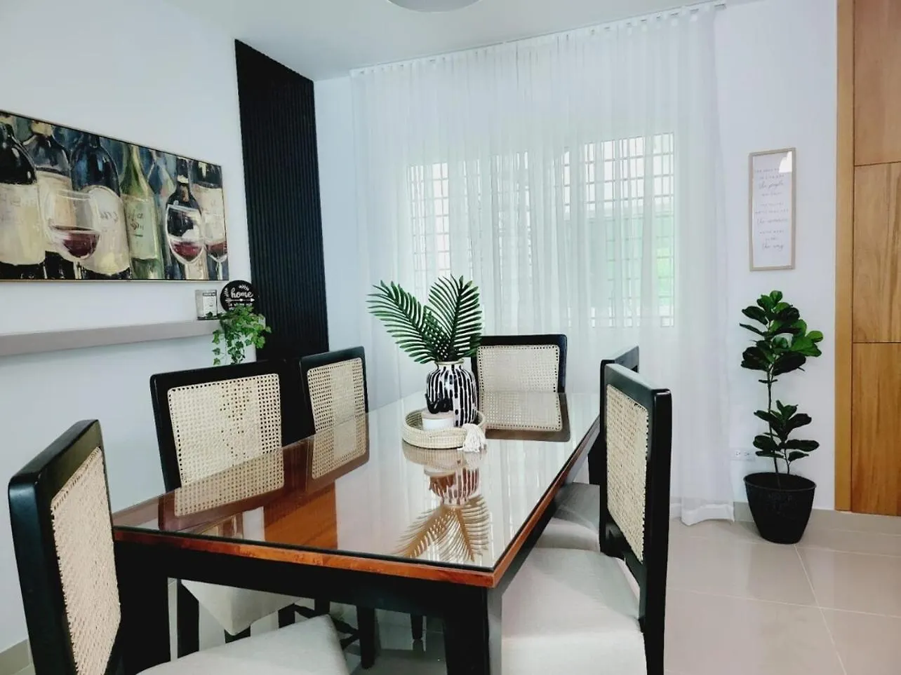 Апартаменты Spacious 3Br Apt Santiago Сантьяго-де-лос-Кабальерос